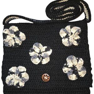 Crochet flower crossbody bag